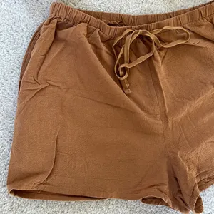 Emery Rose size L shorts set Brown Size L thumbnail 5
