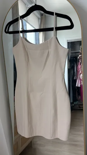 Tan Missguided Dress thumbnail 1