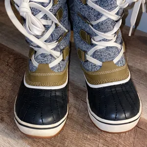 NWOB!! Sorel Women's Tivoli High Winter Boots Size 6 thumbnail 6