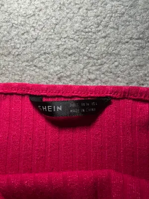 Hot Pink Cropped V-neck Tank Top Size Small thumbnail 3