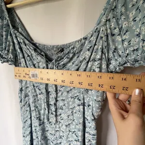 Sky‎ and Sparrow rayon blue and white floral dress drawstring cottagecore ruched thumbnail 6