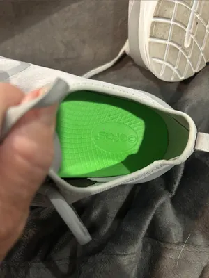 OOFOS Sport Recovery Shoe White Size 9 thumbnail 3