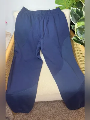 Alo Yoga Make Waves Sweatpants 30" Size small thumbnail 6