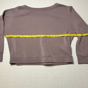 Lulus Cropped Crewneck Sweatshirt Women’s Medium Purple Fleece Pullover thumbnail 4