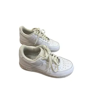Nike Air Force 1 07 OG triple white womans sneakers Shoes size 7 SKU 8425 thumbnail 4