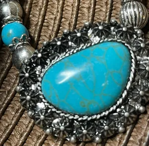 Western women’s faux turquoise and silver stretch bracelets. thumbnail 4