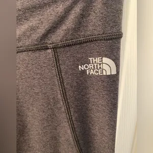 The North Face Women’s Dark Grey Leggings thumbnail 2