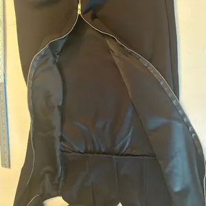 Lulu's Black Deep V Bodycon Sleeveless Sheath Midi Dress size Large fitted thumbnail 12
