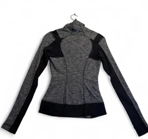 Lululemon grey/black jacket Size 4 #athleisure #yoga thumbnail 4