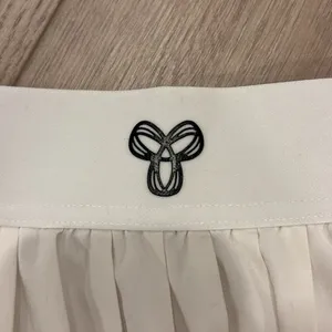 aritzia Golden Women's Movetech Tennis Pro Micro Skirt thumbnail 3