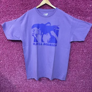 Olivia Rodrigo Guts Popstar Purple T-Shirt L/XL thumbnail 1