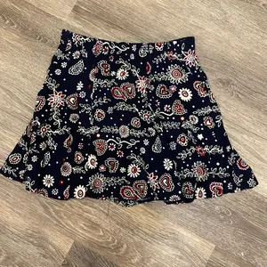 Vintage Y2k 90s mini skirt boho floral hearts button front high waisted small thumbnail 12