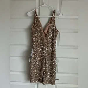 Mac Duggal Sequin Mini Sleeveless‎ Cocktail Dress in Gold- NWT thumbnail 10