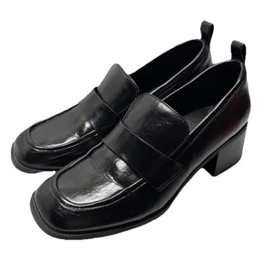 Abercrombie & Fitch Black Block Heeled Loafer Faux Leather Women’s Size 7 Y2K thumbnail 1
