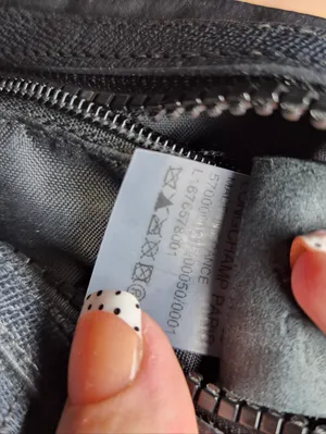 Longchamp Black Nylon Shoulder Bag Adjustable Crossbody Purse thumbnail 4