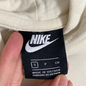Nike Icon Clash Cream Boxy Tie Front Sweatshirt Hoodie Size Small Pullover thumbnail 2