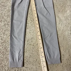 DFYNE Dynamic Seamless High Waisted Scrunch Butt Leggings‎ Grey XS Extra Small thumbnail 3