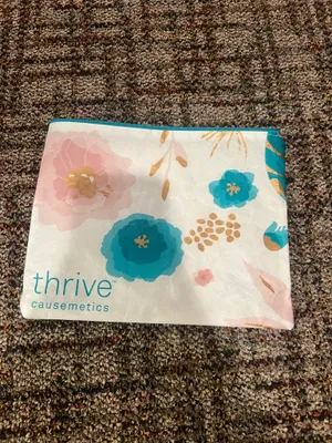 Thrive Causemetics multi coloured makeup bag #makeupbag #beauty White thumbnail 2