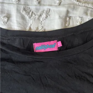 Edikted Black Long Sleeve Crop Top thumbnail 2