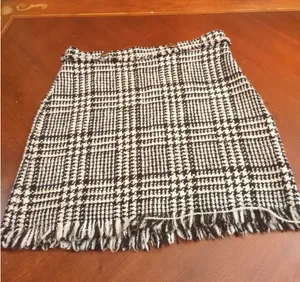 Zara Woman Tweed Mini Skirt S Plaid Houndstooth Black White Size S thumbnail 1