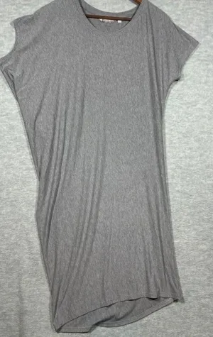 Athleta Womens TShirt Dress S‎ Relaxed Fit Gray Assymetrical Soft Comfy thumbnail 1