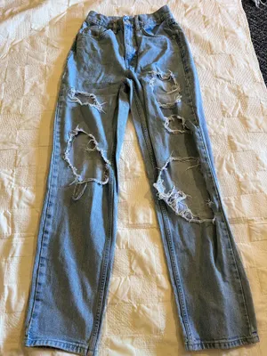 BDG Urban Outfitters Boyfriend Jeans thumbnail 1