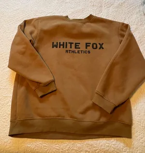 White Fox Boutique Sweatshirt thumbnail 1