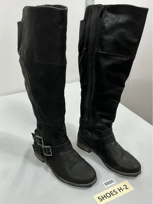 Womans Torid Otk Distressed Boots Size 9 W Black Side Zip Round Toe thumbnail 1