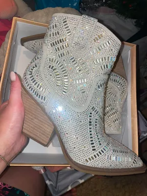 Rhinestone Boots Size 9.5 thumbnail 2