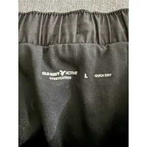 Old Navy Women's Black Stretch Tech Quick Dry Running Shorts Sz L thumbnail 5