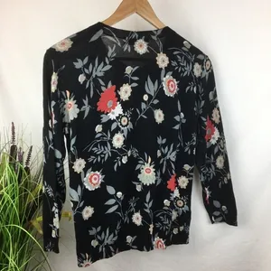 Ann Taylor Black Dark Moody Floral Knit Button Up Cardigan Sweater M thumbnail 5