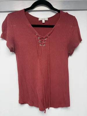 Lace-Up Ribbed Short Sleeve Top thumbnail 1