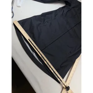 Patagonia Women's Torrentshell 3L Rain Parka Black Small NWT ($250 Retail) ** thumbnail 8