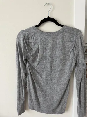 Lululemon Long Swiftly Sleeve Tech thumbnail 2