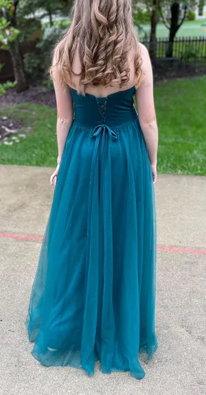 Windsor Green Strapless Prom Dress thumbnail 2