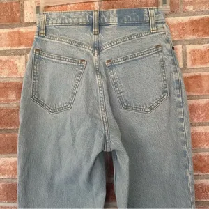 Abercrombie Fitch Curve Love Ultra High Rise 90s Straight Jeans Women’s 25 0 NEW thumbnail 8