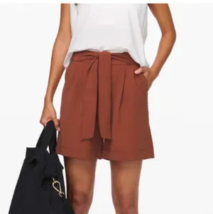 Lululemon Noir Shorts 5.5" Rustic Clay 6 thumbnail 6