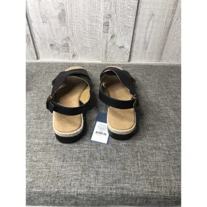 Universal Threads Womens Size 6.5 Black Sandals Frances Sporty Platform Strap thumbnail 3