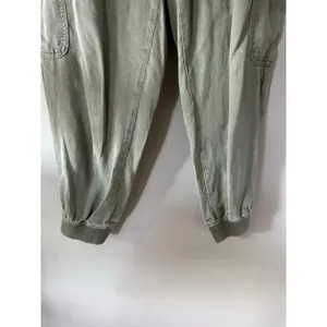 American Eagle Green Elastic Waist Cargo Joggers Size Small Short thumbnail 4