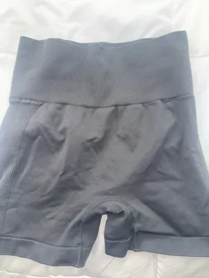 Gray Workout Shorts Size M thumbnail 1