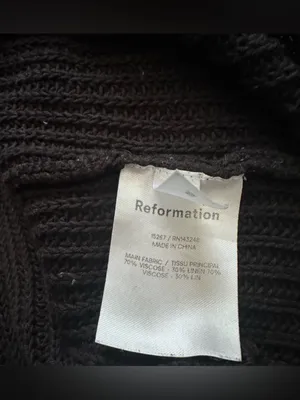 Reformation Black Crewneck Knit Top size small thumbnail 4
