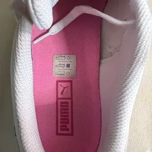 Puma Mayze Floral Platform Sneakers White Pink Embroidered Women’s 8.5 thumbnail 8