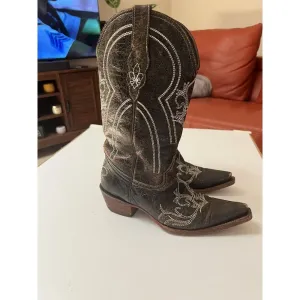 Pecos Bill Leather Cowgirl/cowboy Boots Sz 6 Women’s Distressed Drk‎ Brown White thumbnail 9