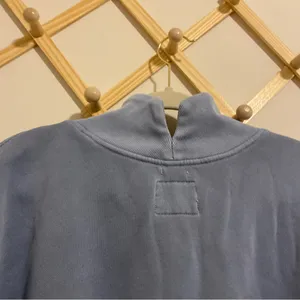 Abercrombie and Fitch Soft Max Essentials Pullover size Medium thumbnail 7