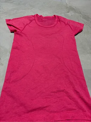 Lululemon Women's Short-Sleeve swiftly tech tee shirt Bright Pink 8 thumbnail 2