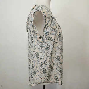 LC Lauren Conrad Blush Floral Pleated Tie Back Blouse Size Medium thumbnail 4