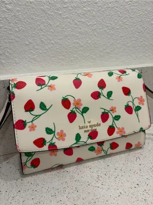 🍓Kate Spade New York Strawberry Vine Perry Leather Crossbody Bag NWOT thumbnail 2