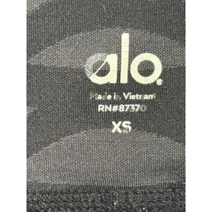 Alo Yoga XS High Waist Legging Black‎ Gray Camo Geo Print Womens thumbnail 2