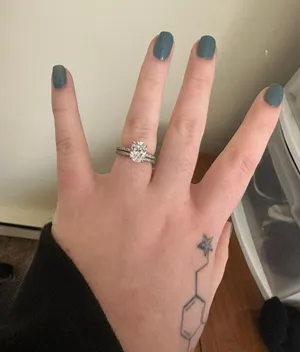 Moissanite Ring thumbnail 2