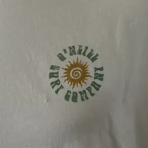 Cute White O’Neill Surf Crop Tee thumbnail 4